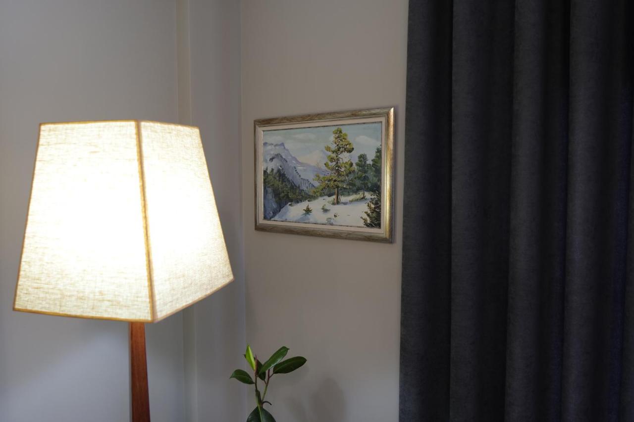 Luxury Condo In Тирана Екстериор снимка